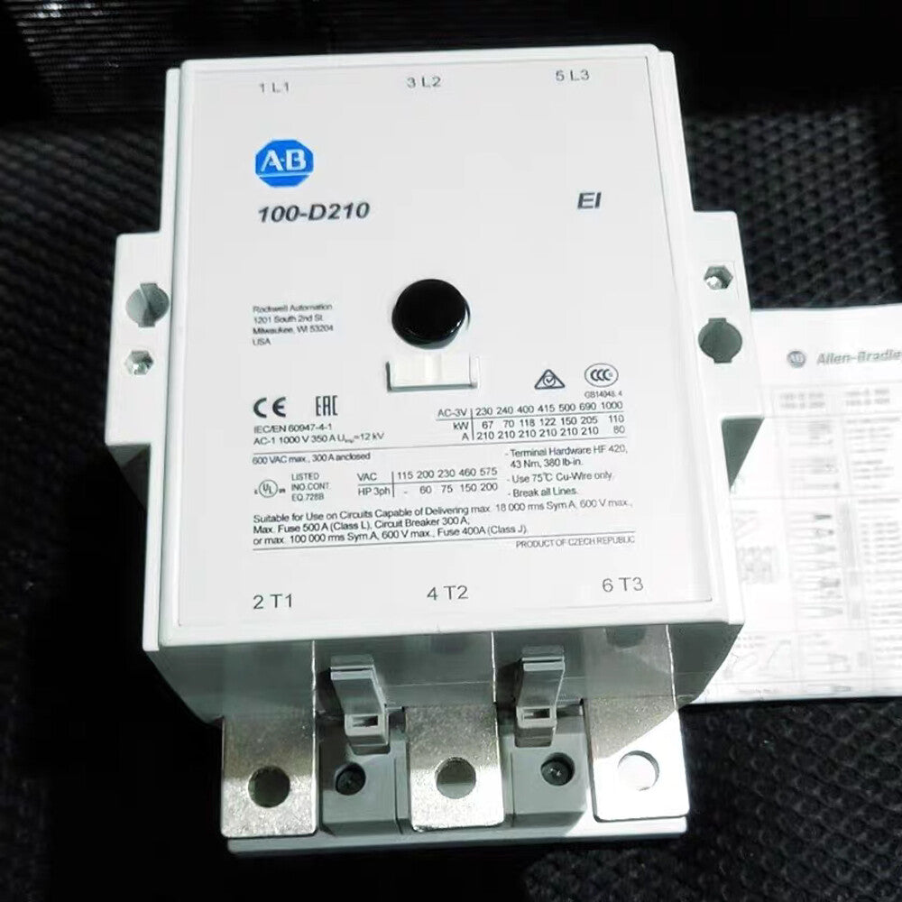 1PCS 100-D210 100-D210EA11 100-D210 EA11 Allen-Bradley AC208-277V