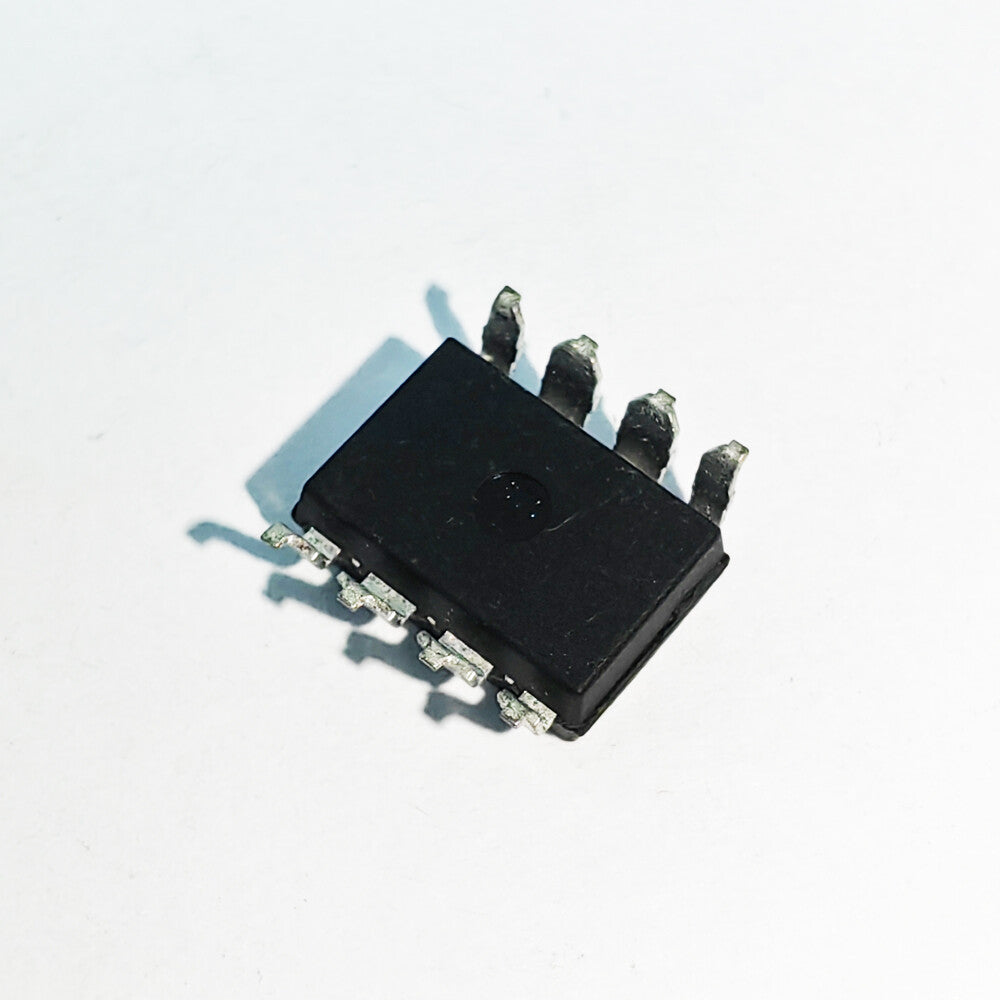 6pcs/Lot A3020V Package:SO