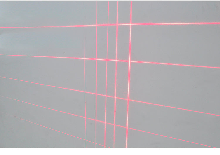 Focusable 650nm 10mw Red Laser Module for Clothes Cutting / Wood Cutting Mechanical Positioning